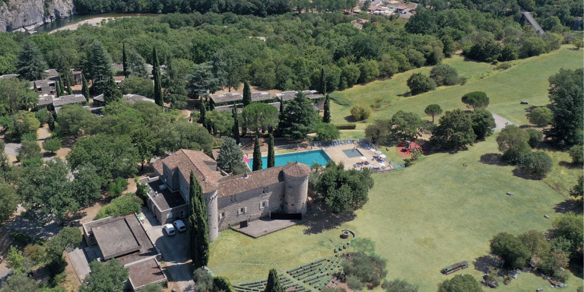 Résidence Lou Castel : votre été en pleine Nature